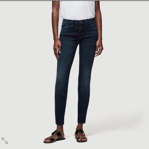 Frame Le skinny de Jeanne Porter dark wash jeans